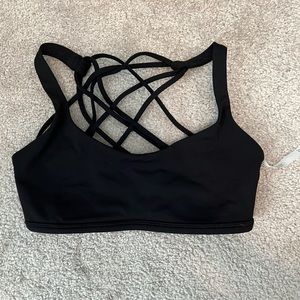 NWT Lululemon free to be wild bra